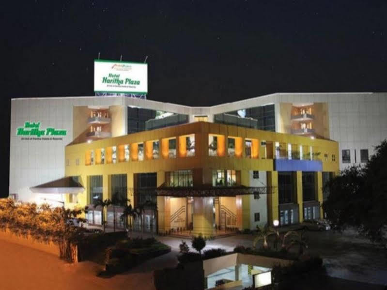 Hotel The Plaza Хайдарабад Экстерьер фото